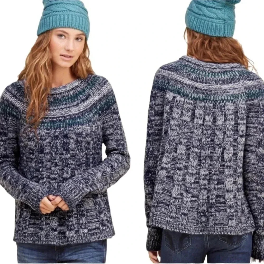HOLLISTER Oversized‎ long sleeve crew neck sweater